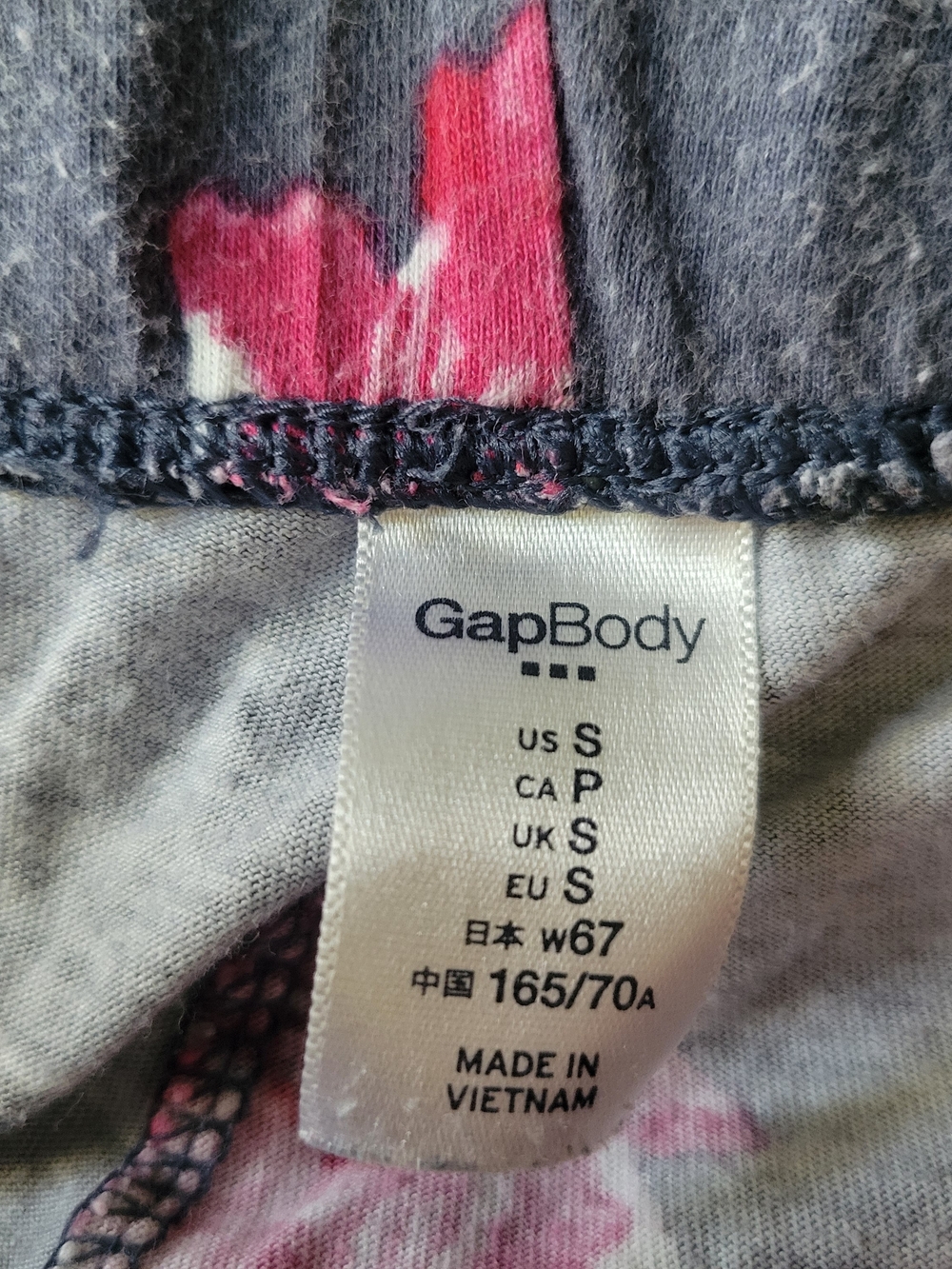 GAP Body pajamas loungewear Sleepwear size s small. Some wash wear. - Picture 2 of 2